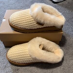 NWT UGG ‘Cluggette Knit’ women’s size 8